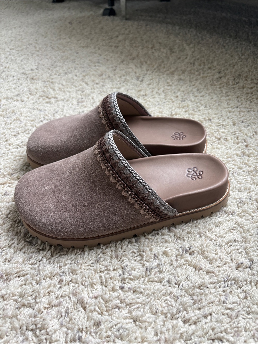The Sak Women's Bolinas Suede Clogs Mushroom W7